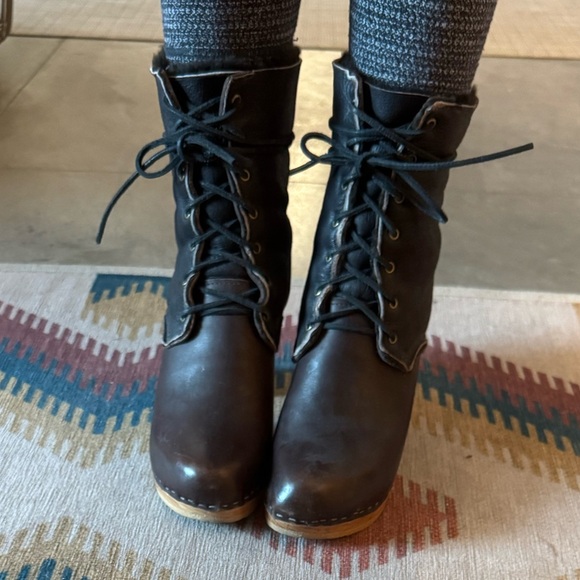 No.6 Clog Shearling Lined Lace Up Boot Sz 39 Black & Brown Natural Base 3” heel - Picture 15 of 16